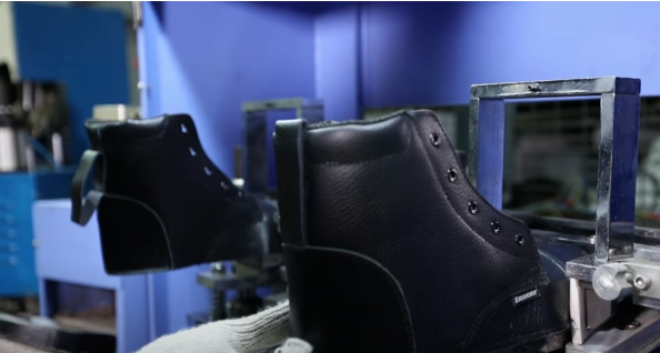 20萬人的鞋業中心損失慘重，50家鞋廠麵臨關閉（bì）！