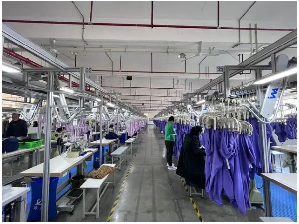 訂單已經排到明年四五月份！貴州（zhōu）這家工廠馬力全開趕訂（dìng）單！