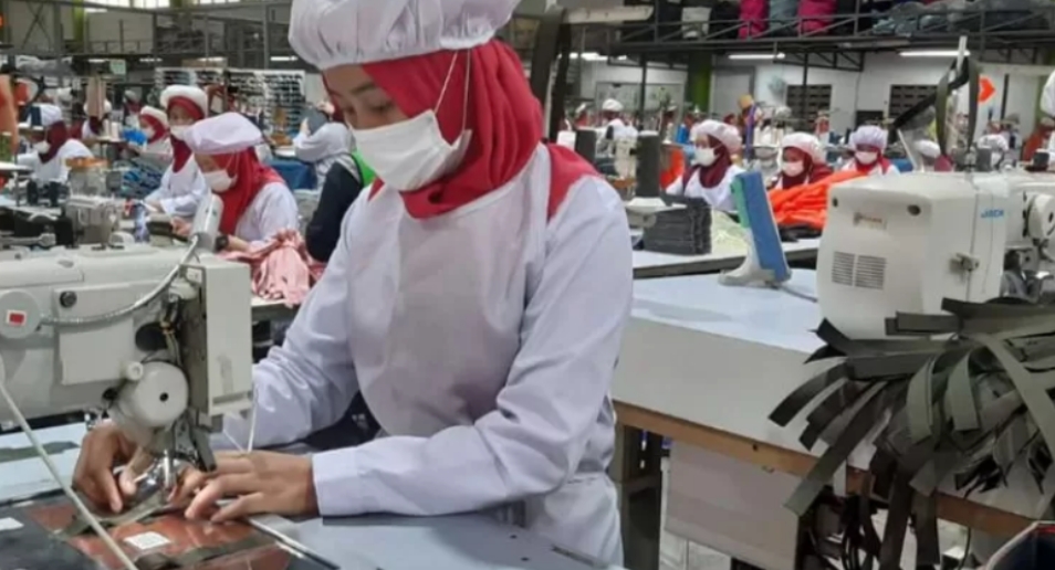 印尼爆發鞋廠裁員和工廠（chǎng）搬遷風暴！鞋業巨頭（tóu）可能損失33億