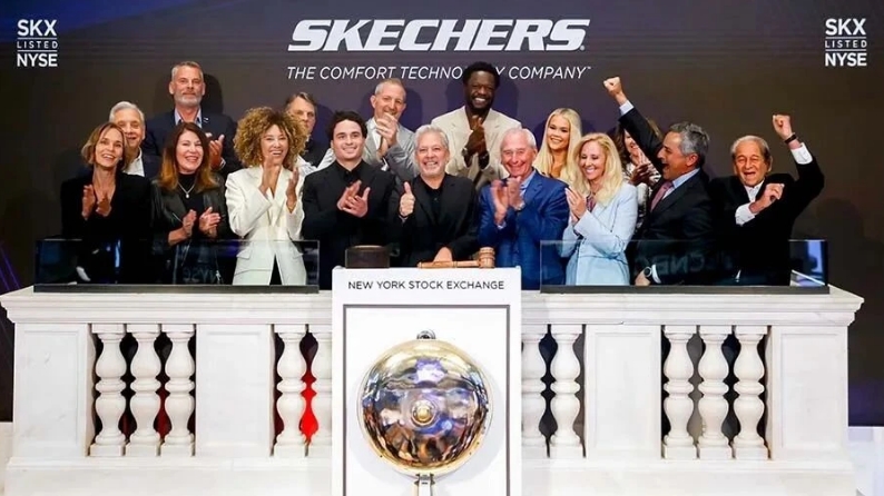 鞋業巨頭上（shàng）市25周年！全國紡（fǎng）織品服裝出口（kǒu）保持正增長